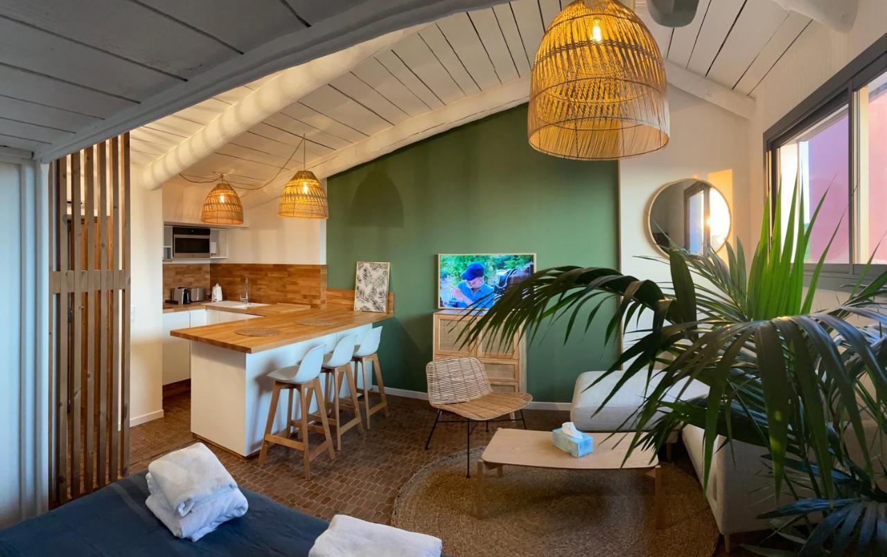 Appartement sous les toits de st tropez à Saint-Tropez Extérieur photo